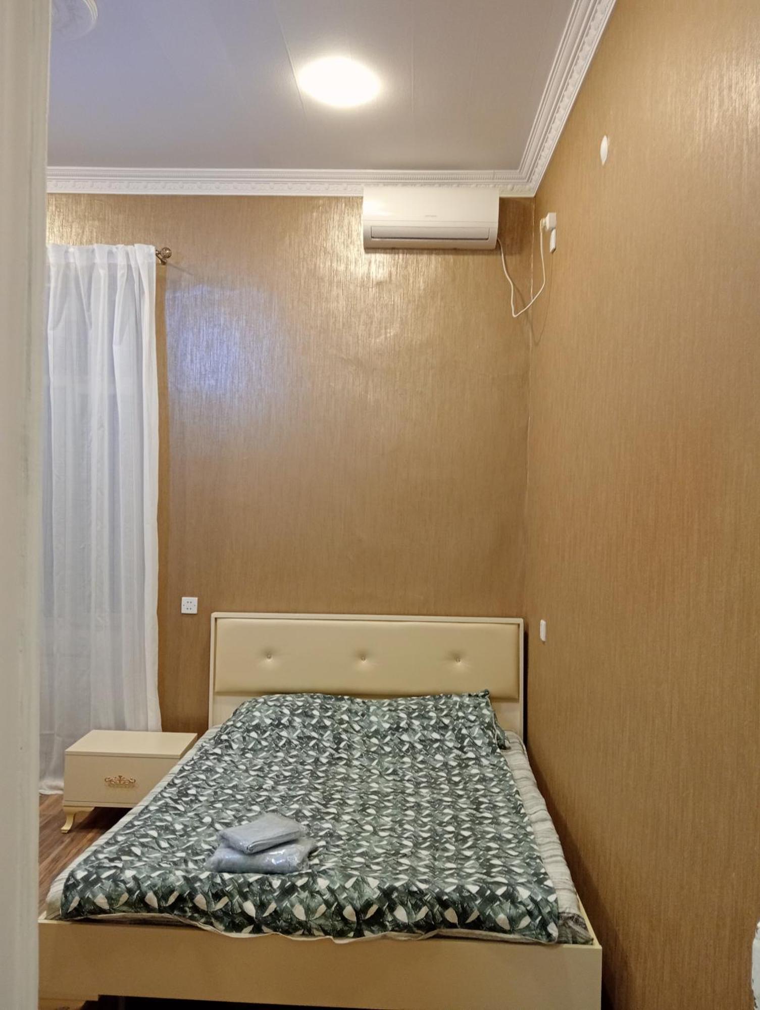 Apartment On The Delara Aliyeva Street Baku Exterior photo